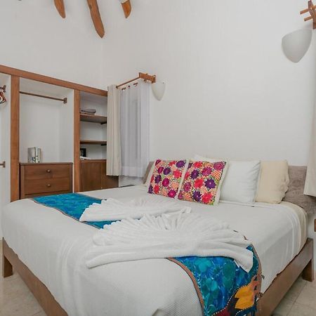Luxury 5-Br Beachfront Home In Tulum Casa Sofia Gato Exteriör bild