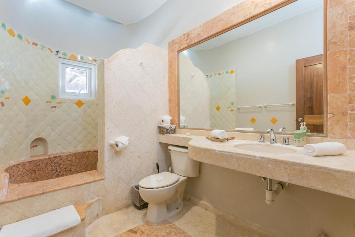 Luxury 5-Br Beachfront Home In Tulum Casa Sofia Gato Exteriör bild
